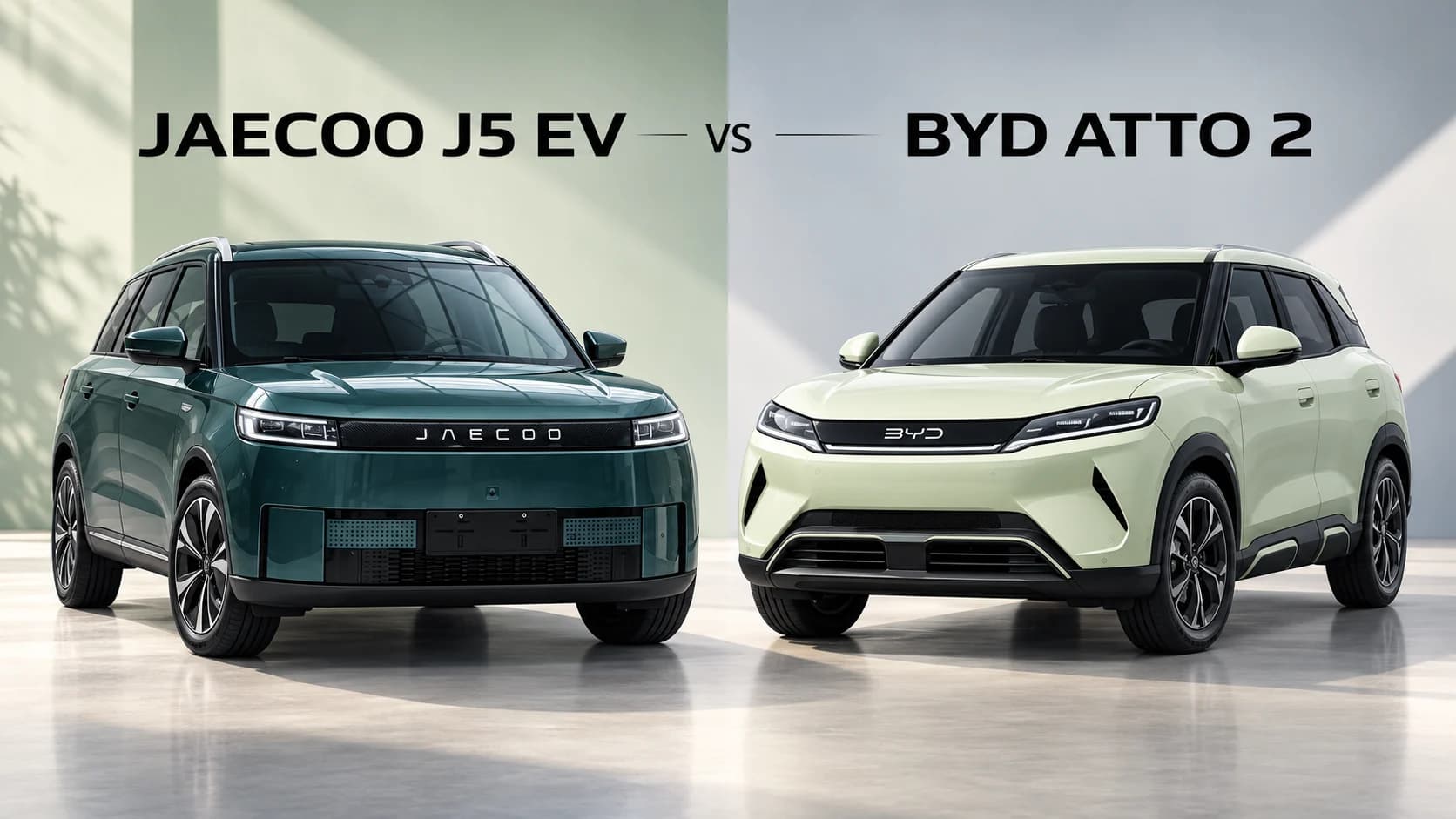 Ilustrasi perbandingan JAECOO J5 EV hijau tua dan BYD ATTO 2 hijau muda, tampak depan berdampingan
