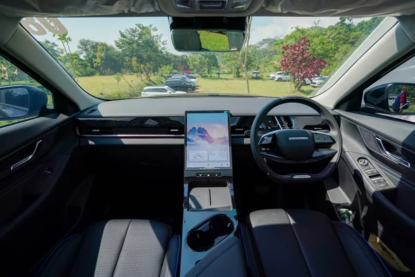 Interior JAECOO J5 Premium